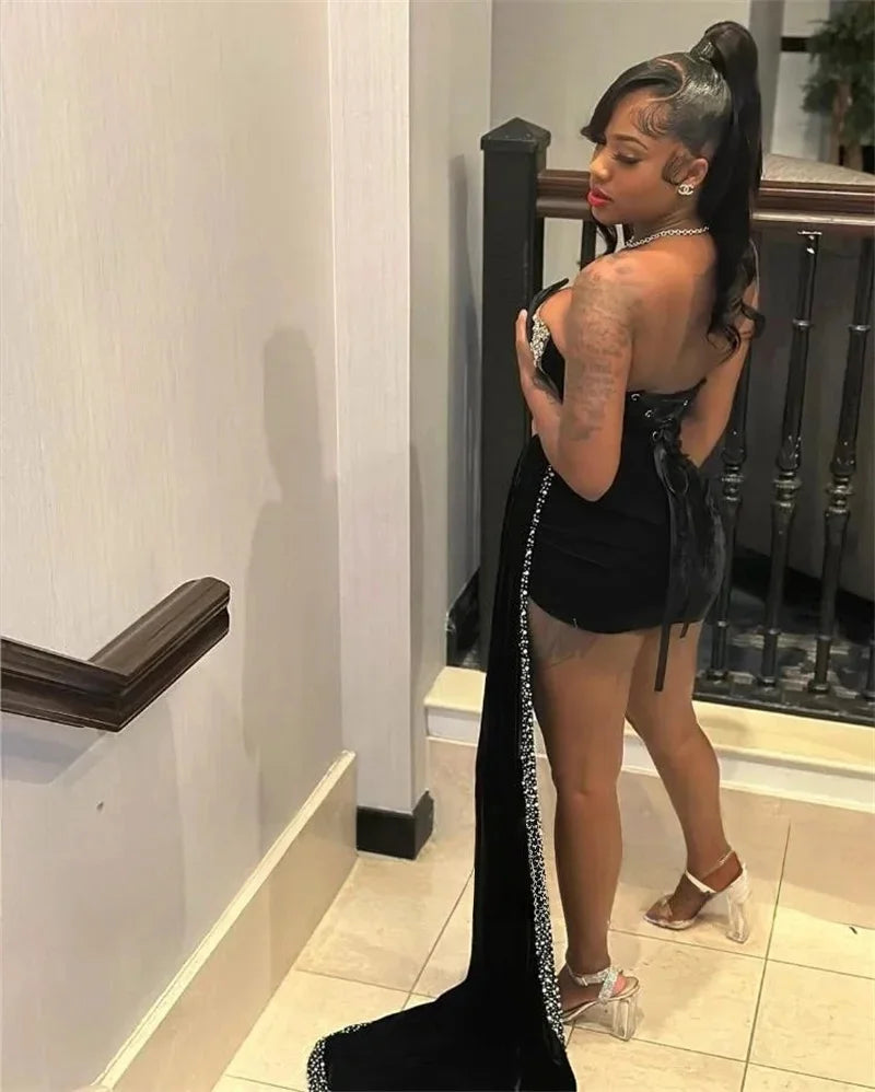 Velvet Short Prom Dresses For Black Girls Sheer Beaded African American Birthday Party Homecoming Cocktail Dresses Customized