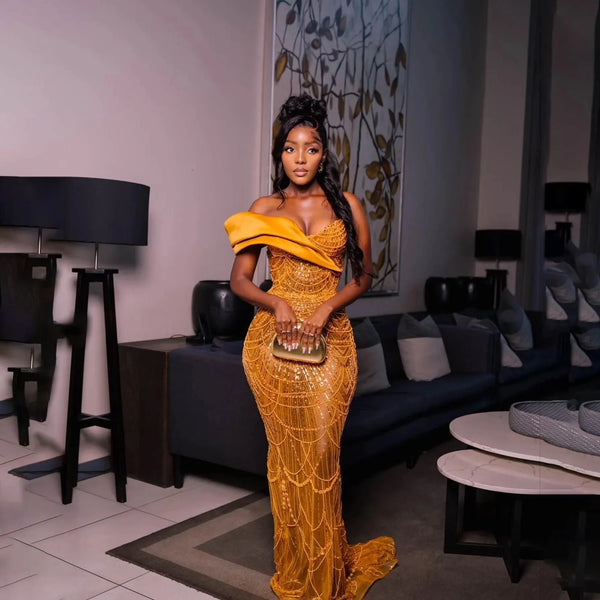 Plus Size Yellow Special Evening Dress Occasions Illusion Sequined Lace Formal Party Reception Birthday Engagement Gowns