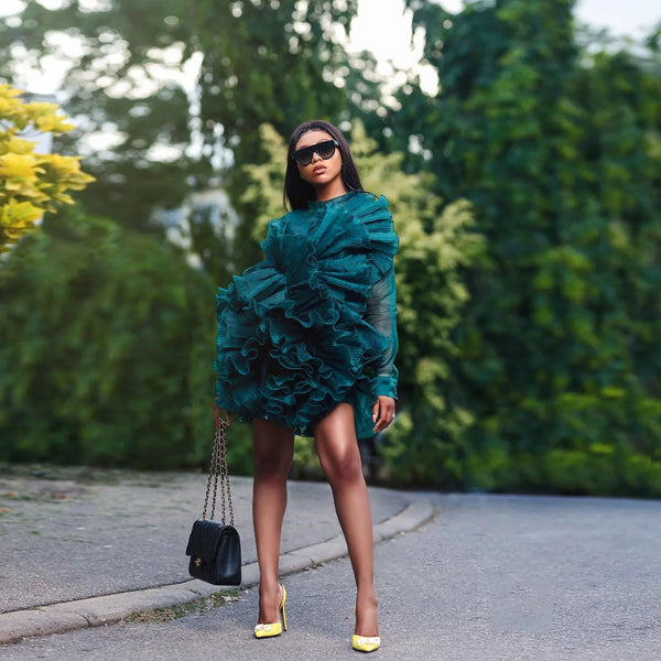Floral A Line Party Dresses Sexy Sheer Layered Mini Prom Gowns Elegant Emerald Green Prom Dress with Sleeves Illusion